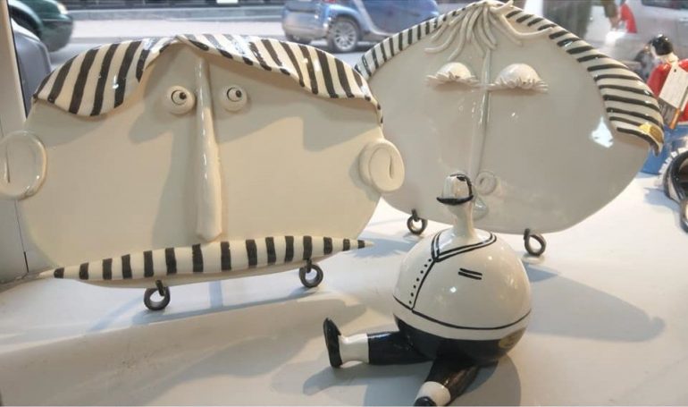 Izložba autorice Bojane Mikulić “Moje more” u sklopu projekta “Umjetnost u izlogu 2021” u galeriji ULUPUBiH